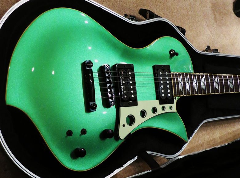 fernandes ravelle dave kushner model エレキギター